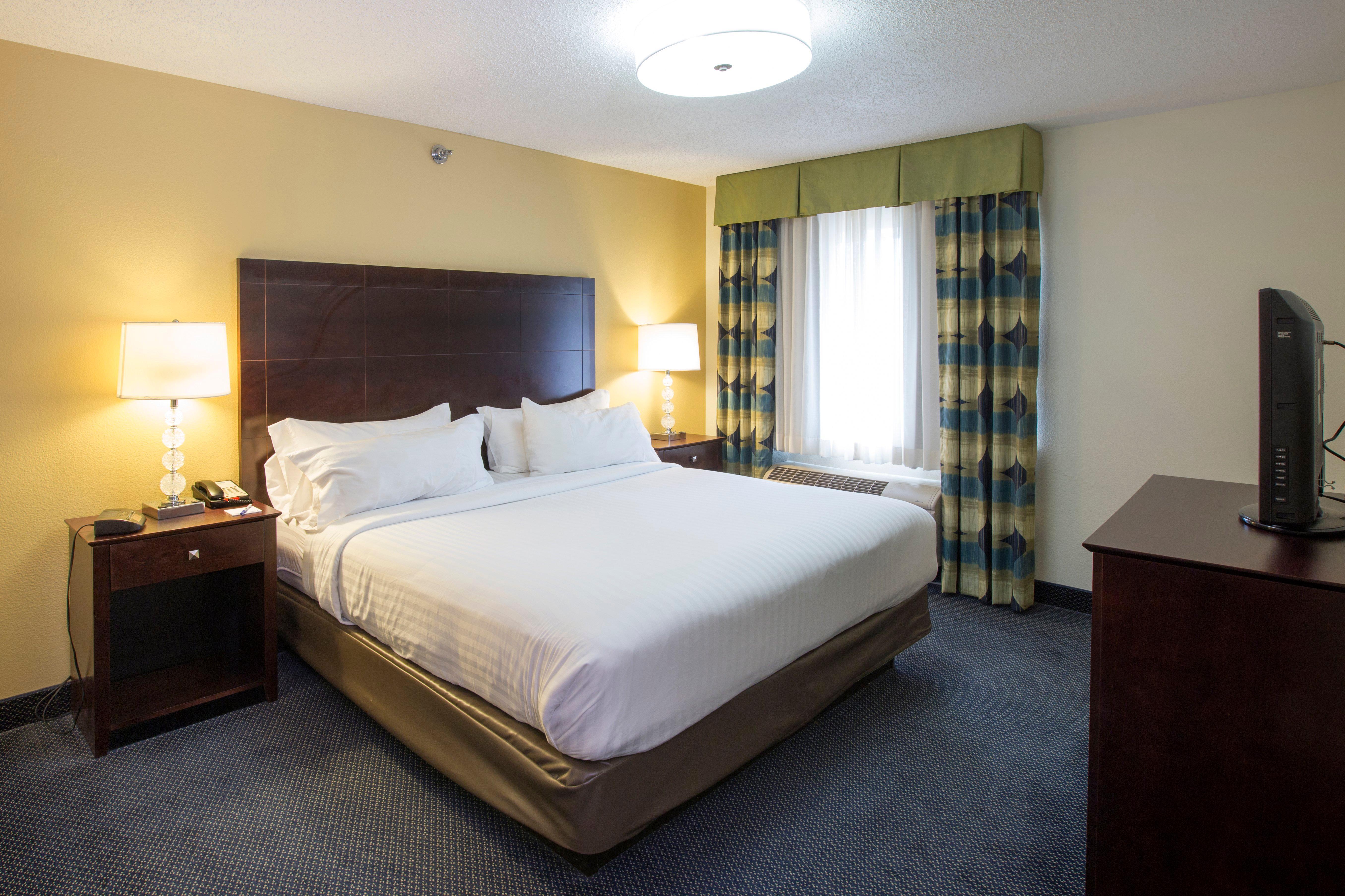 Express & Suites-saint Joseph By Ihg 3* Saint Joseph